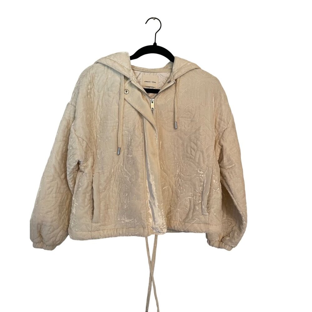 Silence + Noise UO geo Ivory off white Quilted Cropped velvet Jacket Hooded xs/s